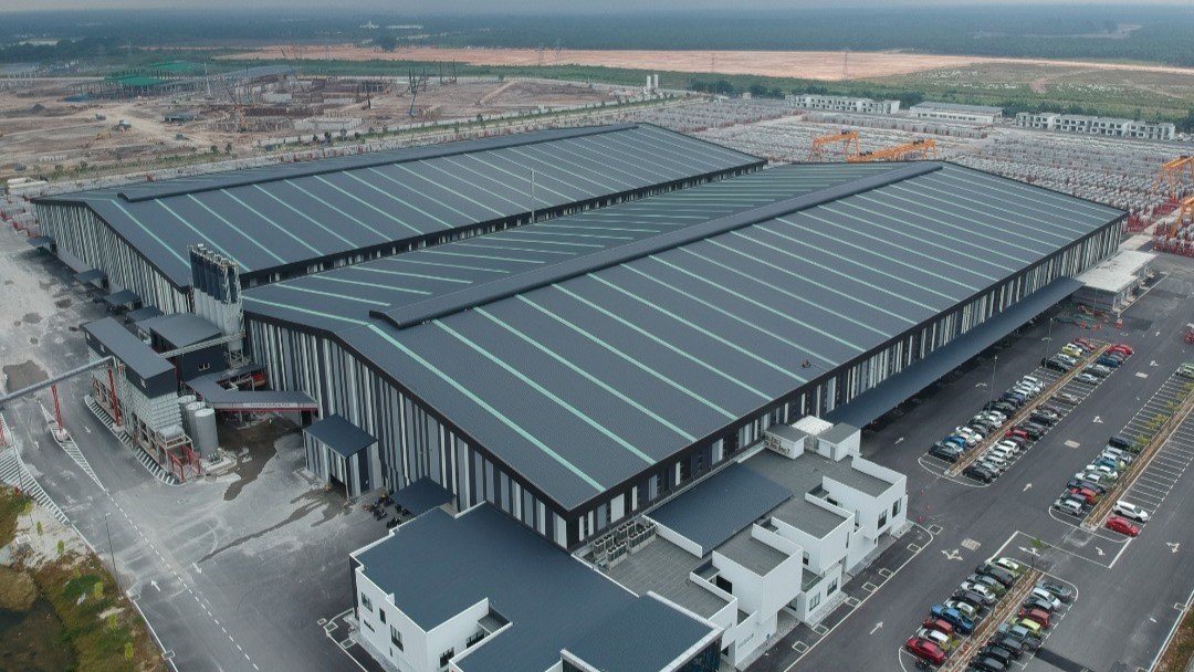 a quick guide to industrial roofing and cladding for factories malaysia